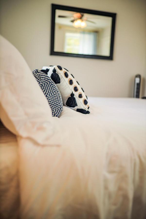 Villa Sleeps 10! Minutes To Parris Island & Downtown à Beaufort Extérieur photo